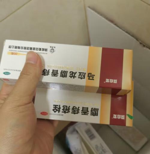 女人肛门痒用何药膏,女性肛门瘙痒专用药膏推荐