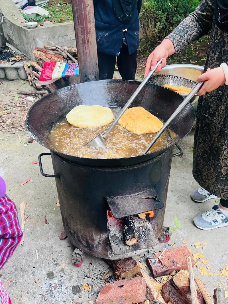 回族的饮食风俗,回族饮食风俗揭秘：特色美食一网打尽