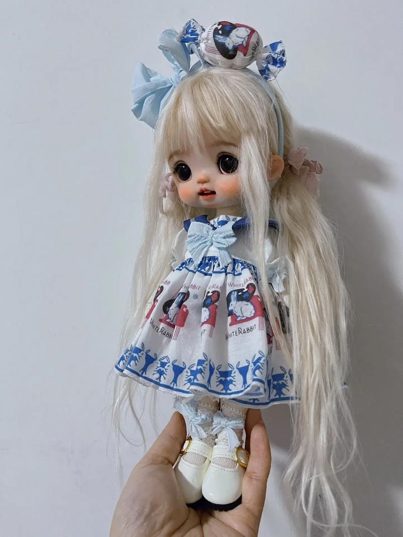 hong kong doll是谁,香港娃娃（hong kong doll）是谁揭秘